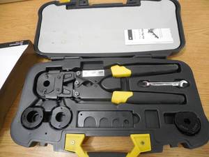Multi-Head PEX Crimp Tool Kit by Apollo