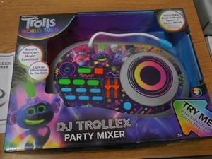 DreamWorks Trolls, Trolls World Tour DJ Trollex Party Mixer