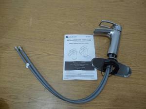 Kiso Single Hole Single-Handle Low-Arc Bathroom Faucet in Chrome