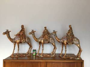 lot 21 image: Large Tall set of (3) three Department 56, Three Wise Men sculptures