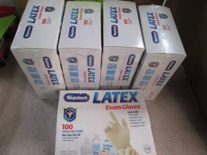lot 20 image: Lot of 5 boxes of Latex exam gloves...