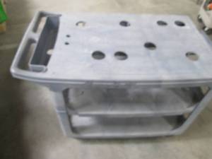 lot 78 image: Heavy Duty 3 shelf Rolling Plastic ...