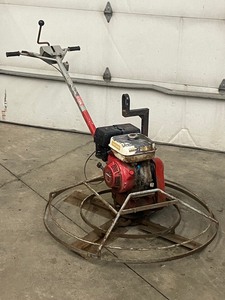 lot 1 image: Allen Razorback 446 Concrete Trowel