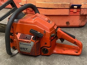 lot 20 image: Husqvarna 257 Chainsaw