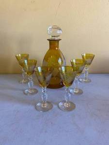 lot 156 image: Yellow Decanter Set