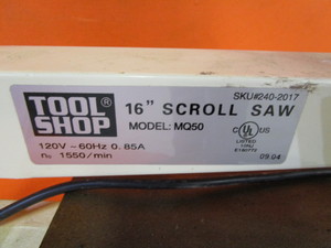 lot 11 image: 16 Scroll Saw