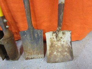 lot 14 image: Hand Tools