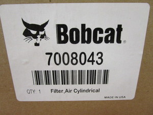 lot 28 image: (2) Bobcat Air Filters 7008043