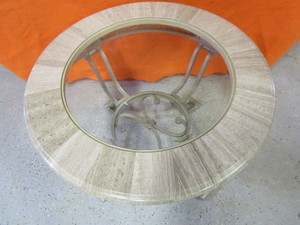 lot 68 image: End Table 28x22