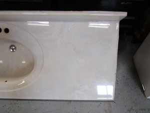 lot 75 image: Bathroom Vanity TopSink 22x61