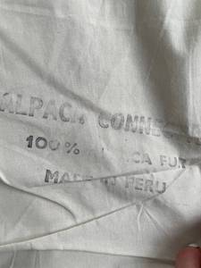 lot 29 image: Large Alpaca Blanket from the Alpaca connection in the Mall of America.