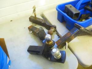 2 Receiver Hitches x 5