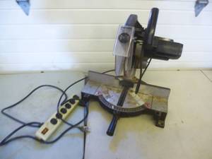 Black & Decker Miter Box