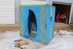 lot 101 image: Pop-Up Fish House, Fishing Gear