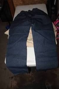 lot 159 image: Lot of (9) Minncor Industries Denim Elastic Pants Large 34W