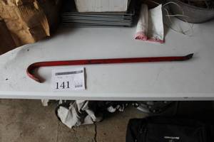 lot 141 image: Pry Bar 30L