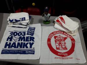 lot 32 image: MN TwinsTony Oliva Bobble Head Nodder Figure, Several 2003 & 2006 Homer Hankies