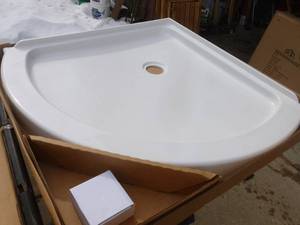 American Standard curved base for shower. Appears new in box. As shown.