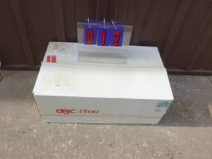 GBC 3500 pro series laminator. Appears nearly ew in box. Powers up & appears to work as it should. Unable to fully test. Operator manual has $1500.00 written on it. As shown.