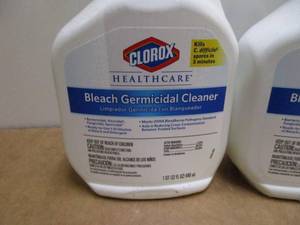 lot 90 image: Clorox Healthcare Cleaner