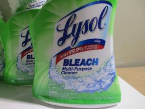lot 136 image: Lysol Multipurpose Cleaner