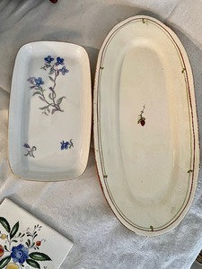 lot 56 image: Fabulous Floral Variety