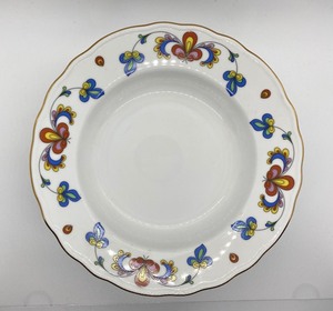 lot 22 image: Farmers Rose Porsgrund - 8 Soup Bowls