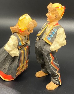 lot 69 image: Carved Norwegian Figurines