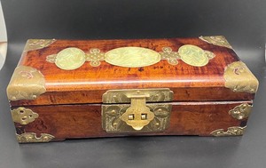 lot 101 image: Asian Inspired DresserJewelry Box