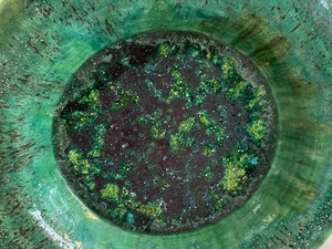 lot 119 image: Stunning Signed Art Pottery Piece- Large Platter