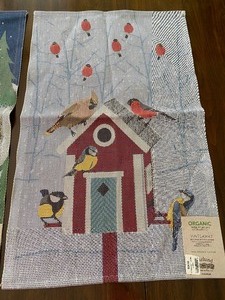 lot 153 image: Two Made in Sweden Organic Kitchen Towels (NEW)