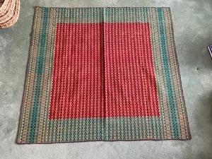 lot 178 image: Beautiful Square Shaped Textile