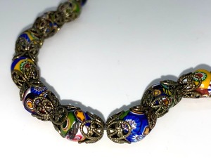 lot 233 image: Vintage Beaded Necklace