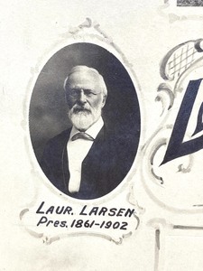 lot 260 image: Luther College Antique Photos