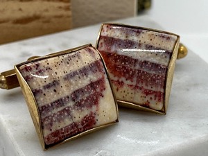 lot 335 image: RARE Vintage Cufflinks from the Ginkgo State Forest