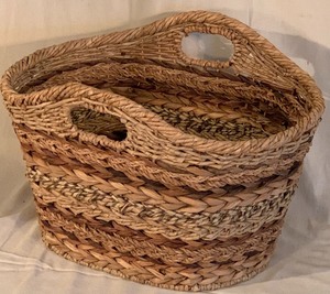 lot 435 image: Six Decorative Baskets
