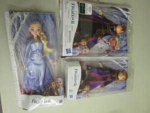 lot 9 image: 3 disney frozen 2 dolls ...
