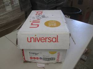 lot 92 image: 1 case of universal 8.5x11 copy pap...