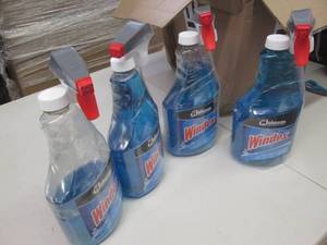 lot 134 image: 4 -1qt bottles of windex 1 half use...