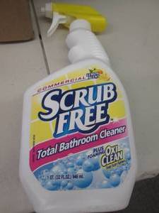lot 200 image: 6-32floz bottles of scrub free bath...