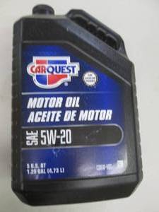 lot 283 image: 5 quarts of carquest 5w-20 motor oi...