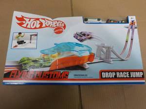 Hot Wheels Drop Race Jump...