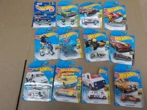 Hot Wheels   ...