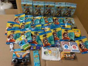 Roadster Racecar Kits, Pixar, Cards...