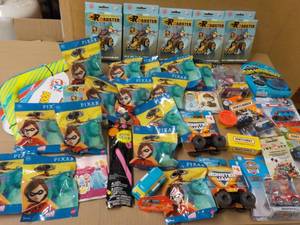Roadster Race Car Kits, Pixar, Matc...