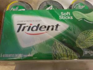 6 Bottles Spearmint Gum 50 per bot...