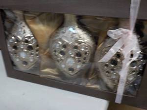 3 Vase Gift Set...