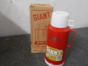 Thermo Vogue Giant Vacuum Flask...