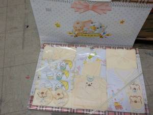 Baby Peach Gift Set with Gift Bag...