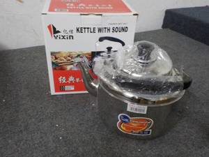 YIXINJINGPIN Kettle with Sound...